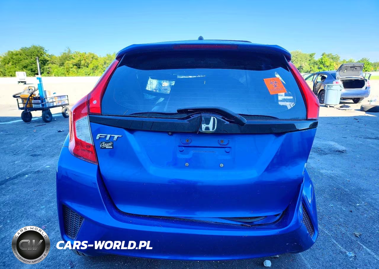 2015 Honda Fit Lx VIN:3HGGK5H50FM748308 - 6