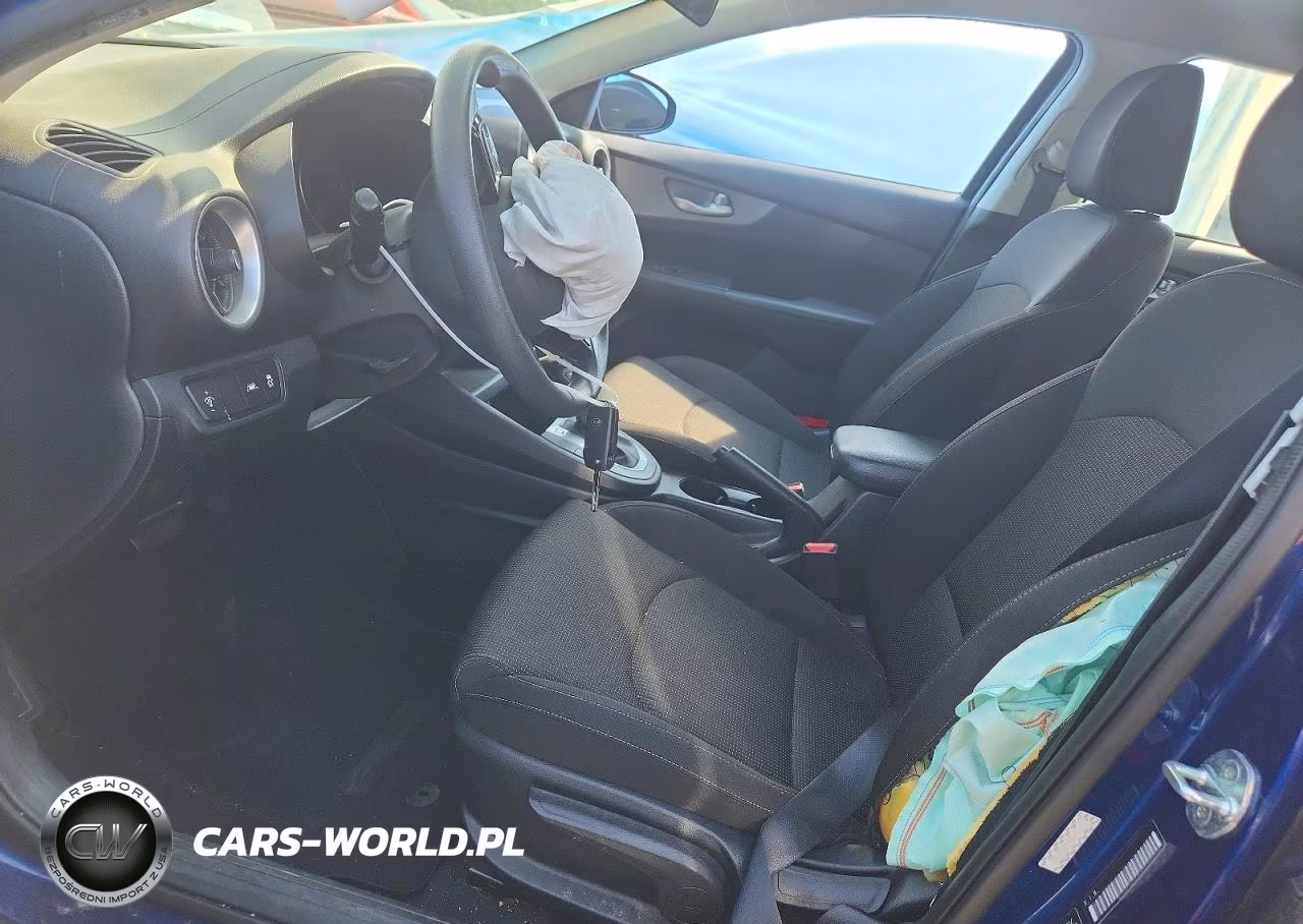 2020 Kia Forte Lxs VIN:3KPF24AD7LE233267 - 7