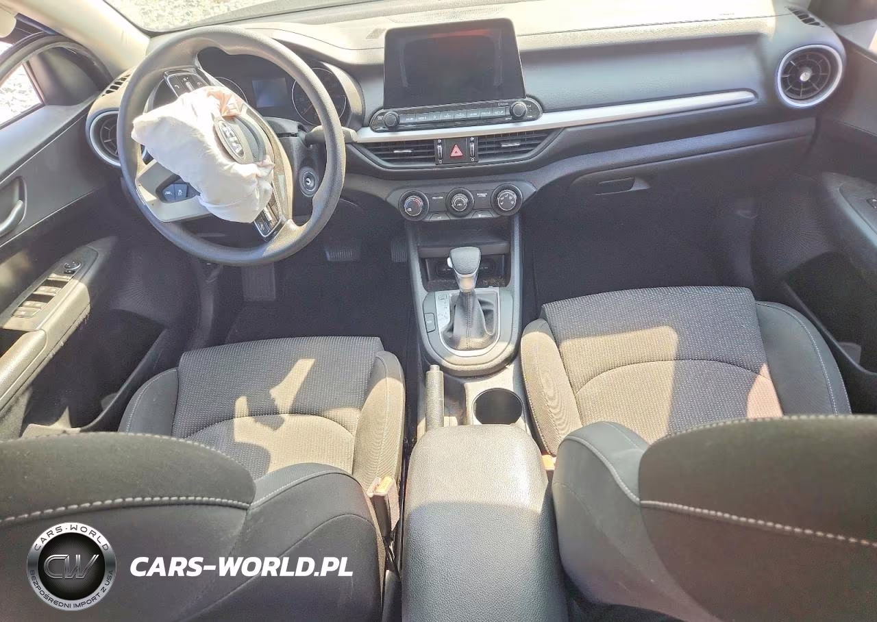2020 Kia Forte Lxs VIN:3KPF24AD7LE233267 - 8