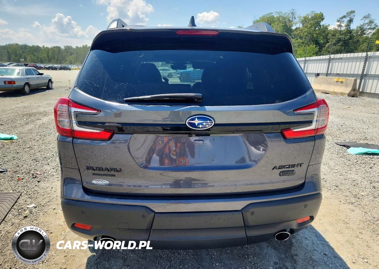 2025 Subaru Ascent Onyx Edition VIN:4S4WMAFDXS3412888 - 6