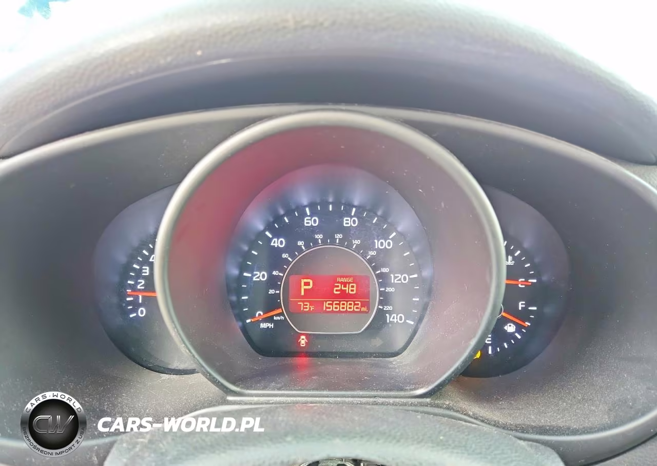 2016 Kia Soul + VIN:KNDJP3A56G7298017 - 9