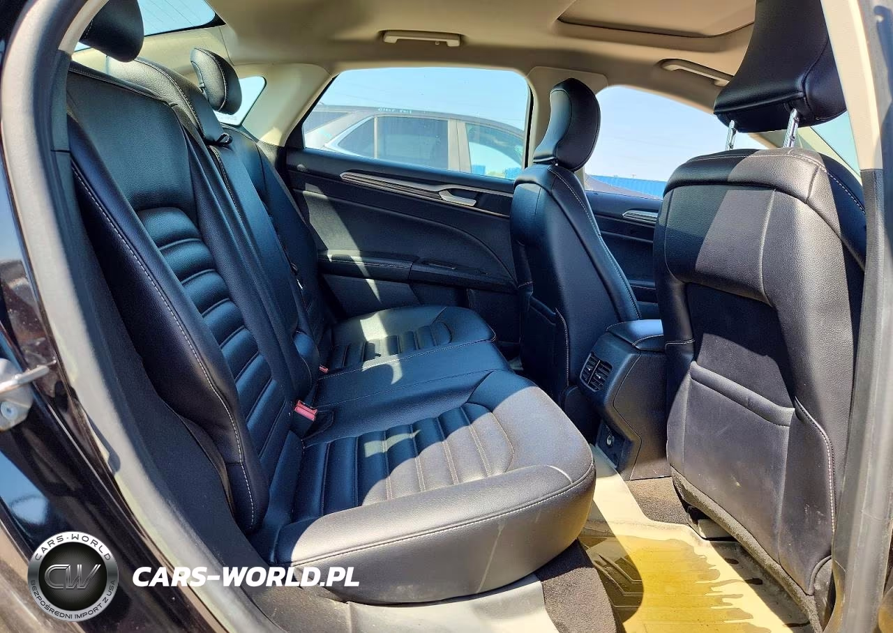 2019 Ford Fusion Sel VIN:3FA6P0CD8KR130198 - 10