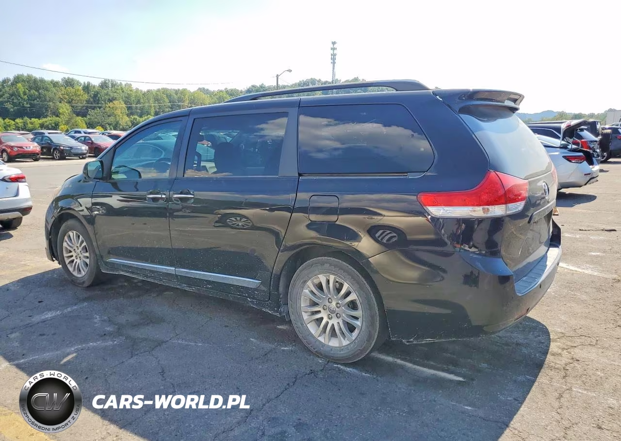 2014 Toyota Sienna Xle 8-Passenger VIN:5TDYK3DC3ES463726 - 2
