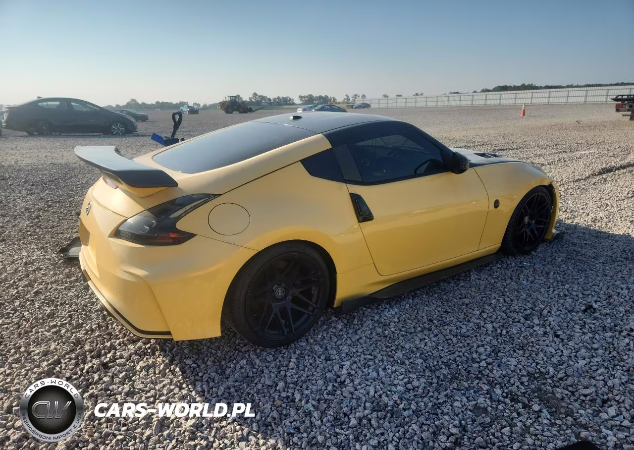 2010 Nissan 370Z Base VIN:JN1AZ4EH4AM500109 - 3