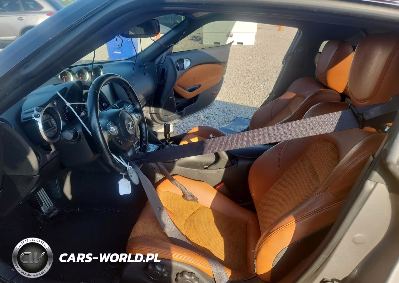 2010 Nissan 370Z Base VIN:JN1AZ4EH4AM500109 - 7