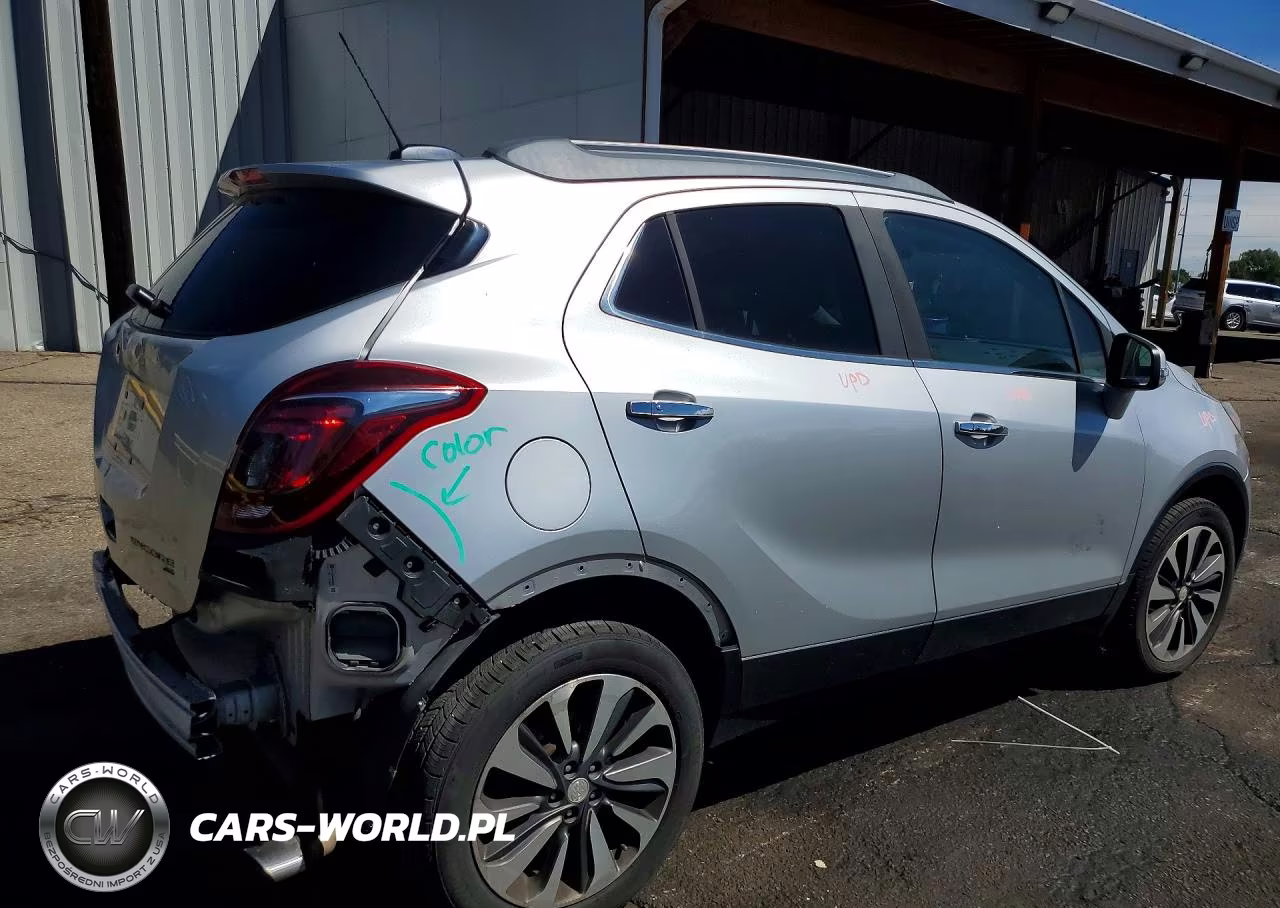 2018 Buick Encore Essence VIN:KL4CJGSBXJB536620 - 3