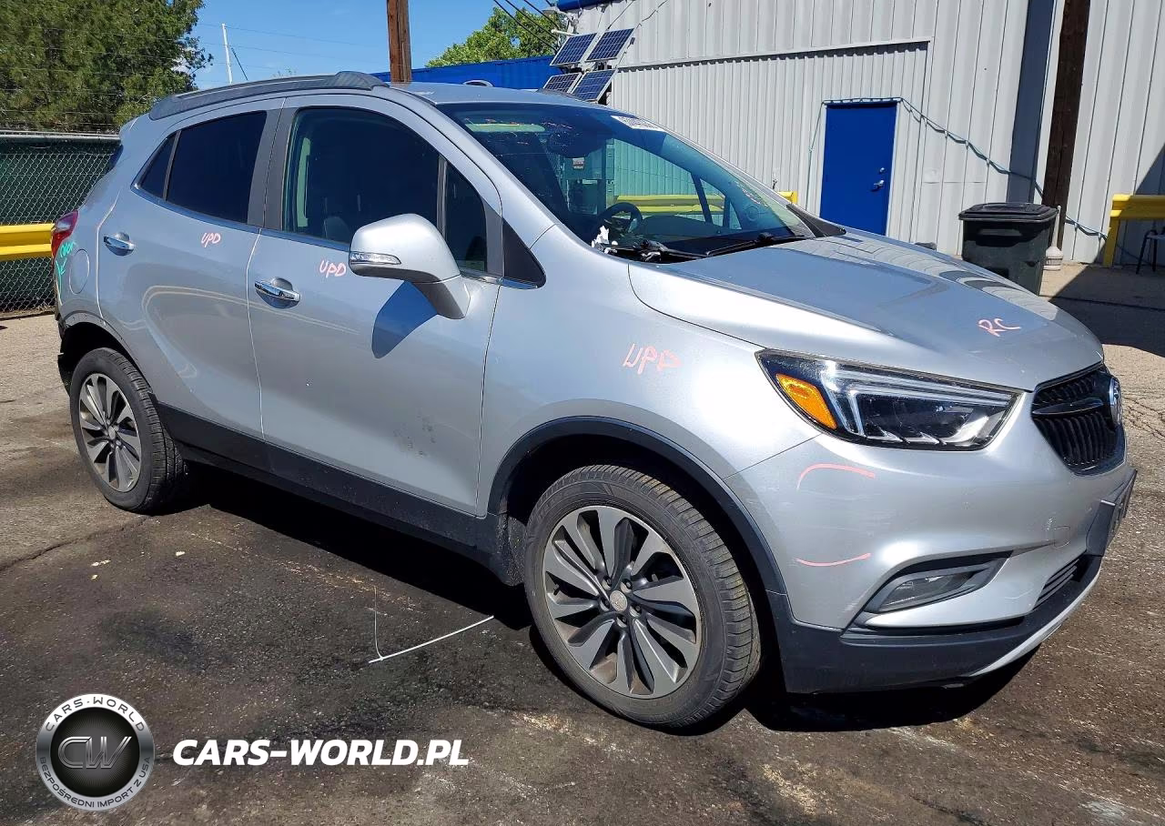 2018 Buick Encore Essence VIN:KL4CJGSBXJB536620 - 4