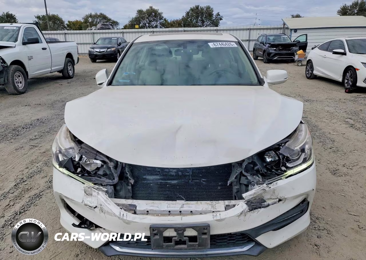 2017 Honda Accord Exl VIN:1HGCR2F86HA125894 - 5