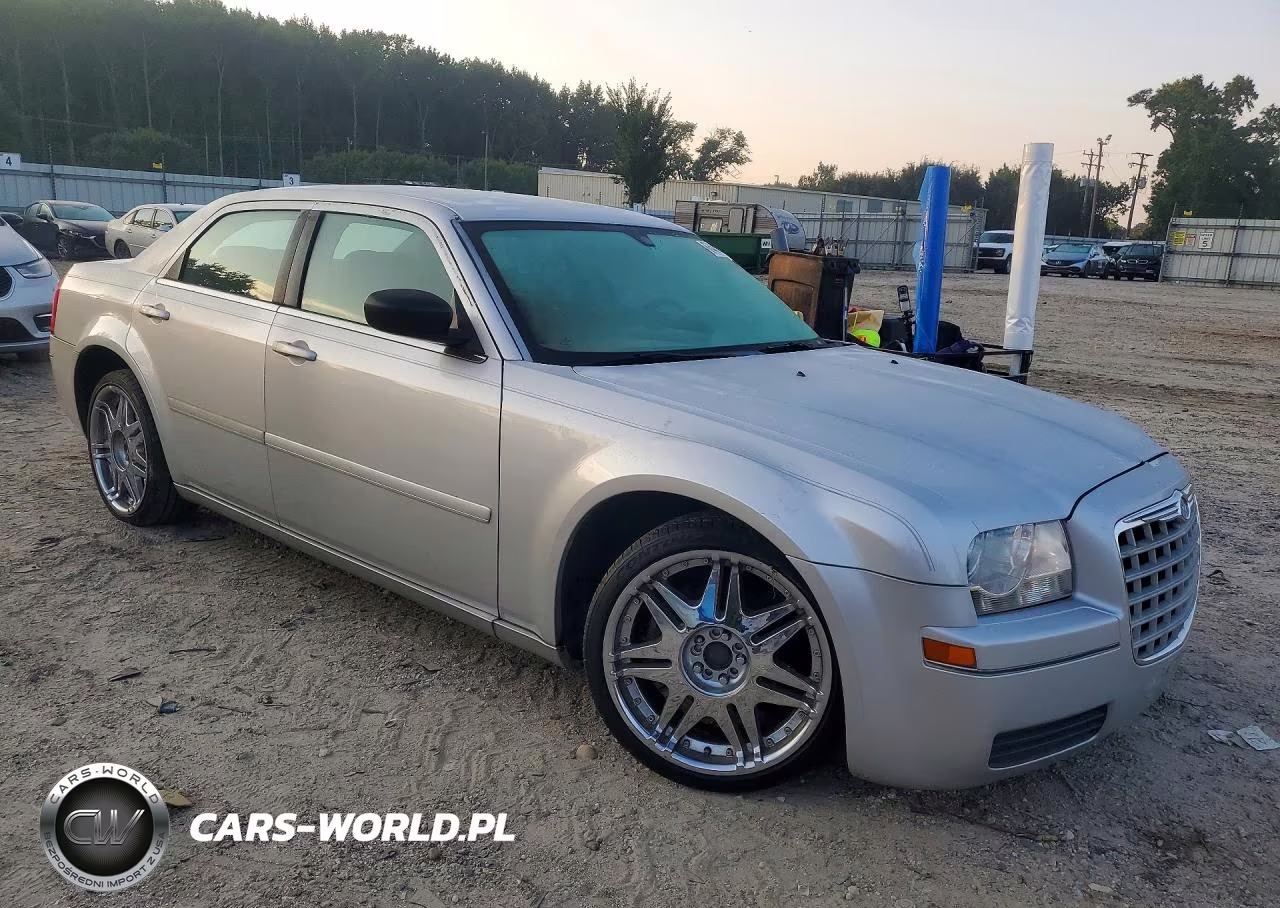2005 Chrysler 300 VIN:2C3AA43R55H568142 - 4