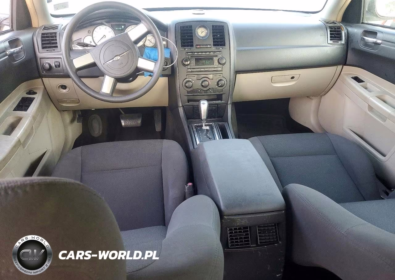 2005 Chrysler 300 VIN:2C3AA43R55H568142 - 8