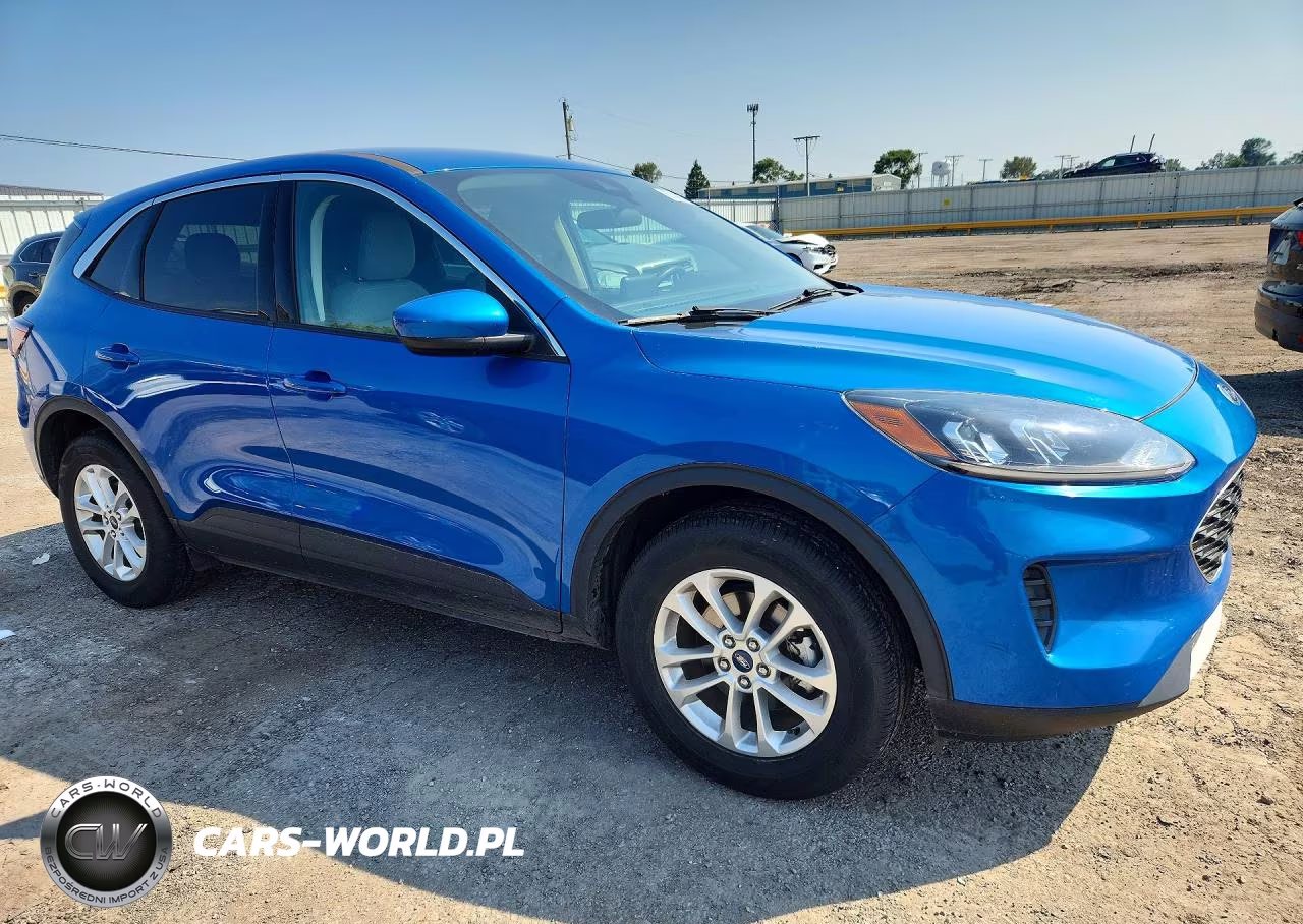 2020 Ford Escape Se VIN:1FMCU9G60LUC54817 - 4