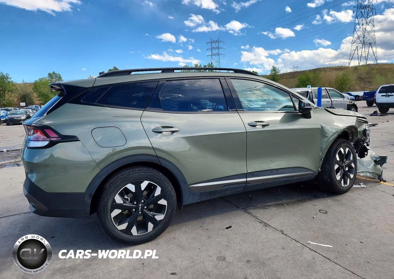 2024 Kia Sportage X Line VIN:KNDPYDDH0R7168529 - 3