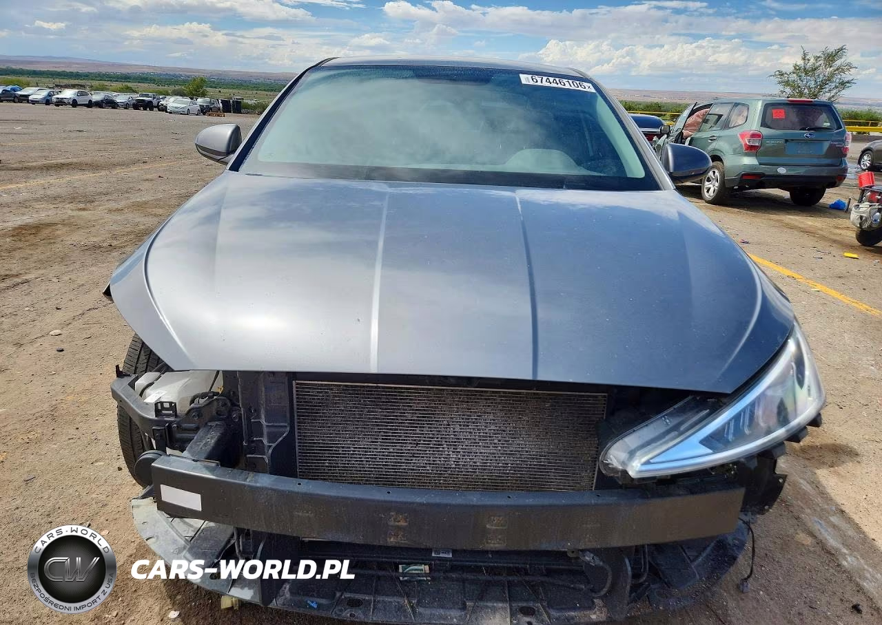2019 Hyundai Elantra Se VIN:5NPD74LF1KH490054 - 5