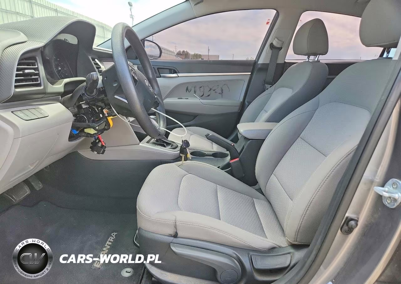 2019 Hyundai Elantra Se VIN:5NPD74LF1KH490054 - 7