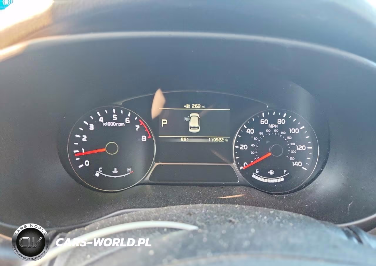 2018 Kia Soul VIN:KNDJX3AA6J7556864 - 9