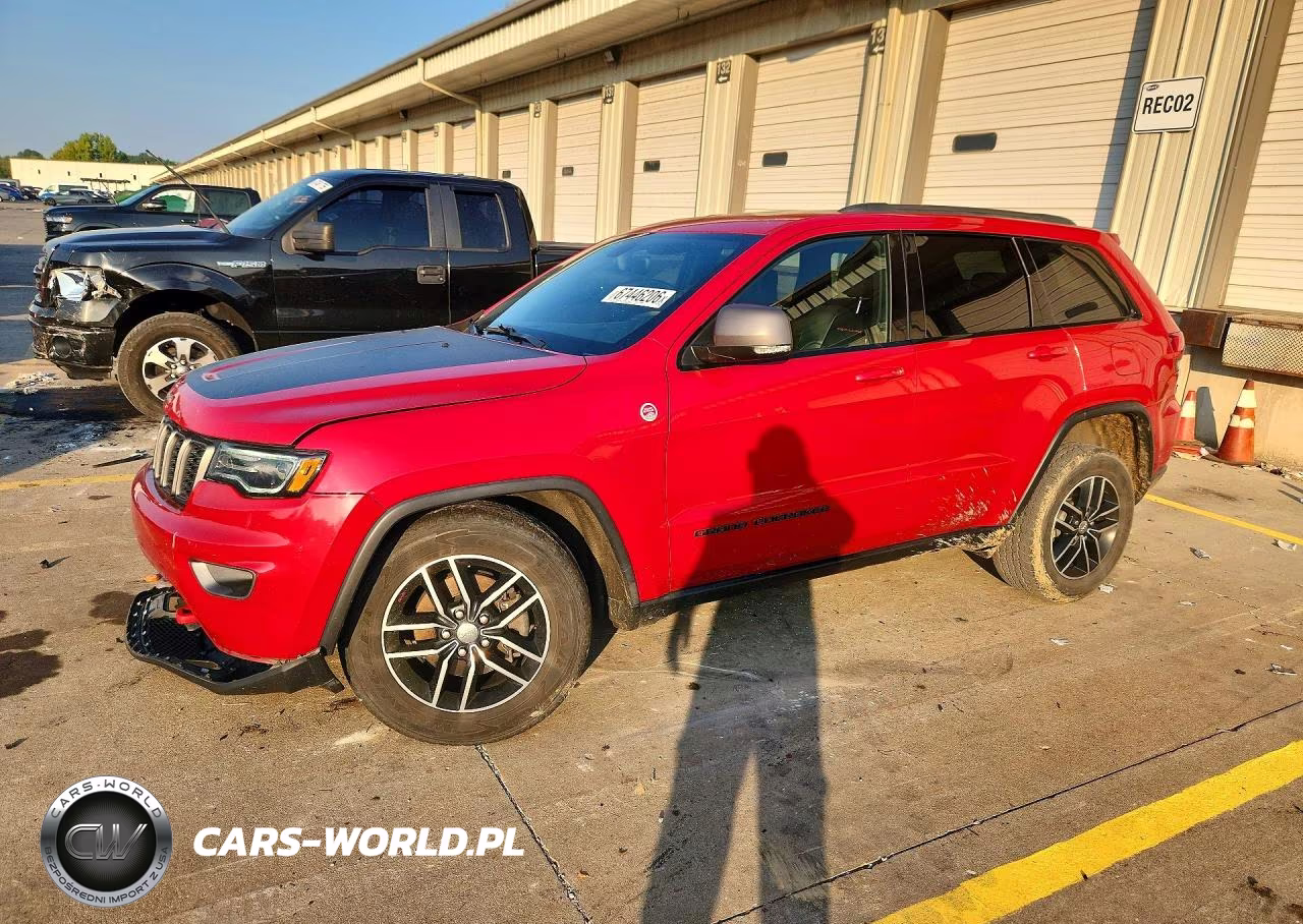 2017 Jeep Grand Cherokee Trailhawk VIN:1C4RJFLG9HC946785 - 1