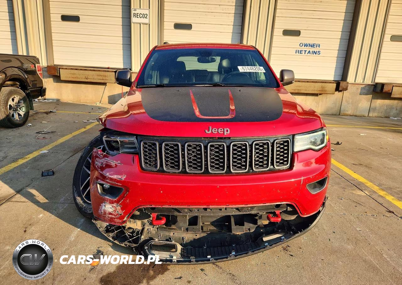 2017 Jeep Grand Cherokee Trailhawk VIN:1C4RJFLG9HC946785 - 5