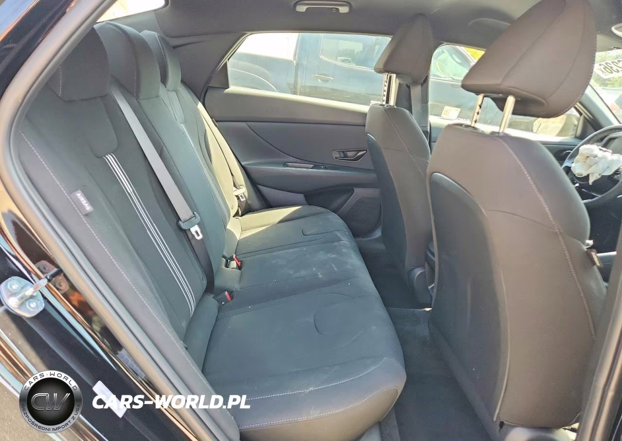 2025 Hyundai Elantra Sel Sport VIN:KMHLM4DG8SU974705 - 10