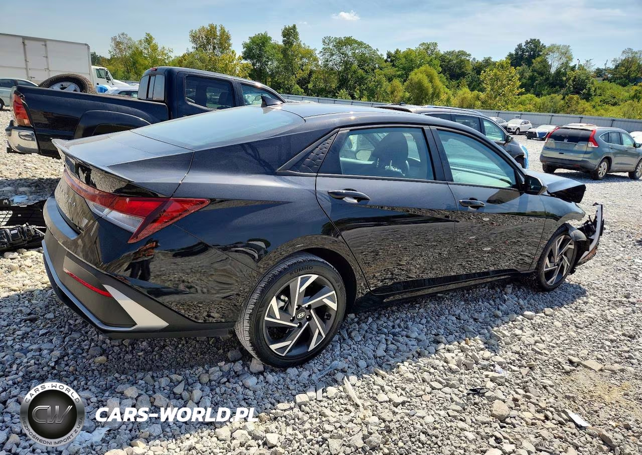 2025 Hyundai Elantra Sel Sport VIN:KMHLM4DG8SU974705 - 3