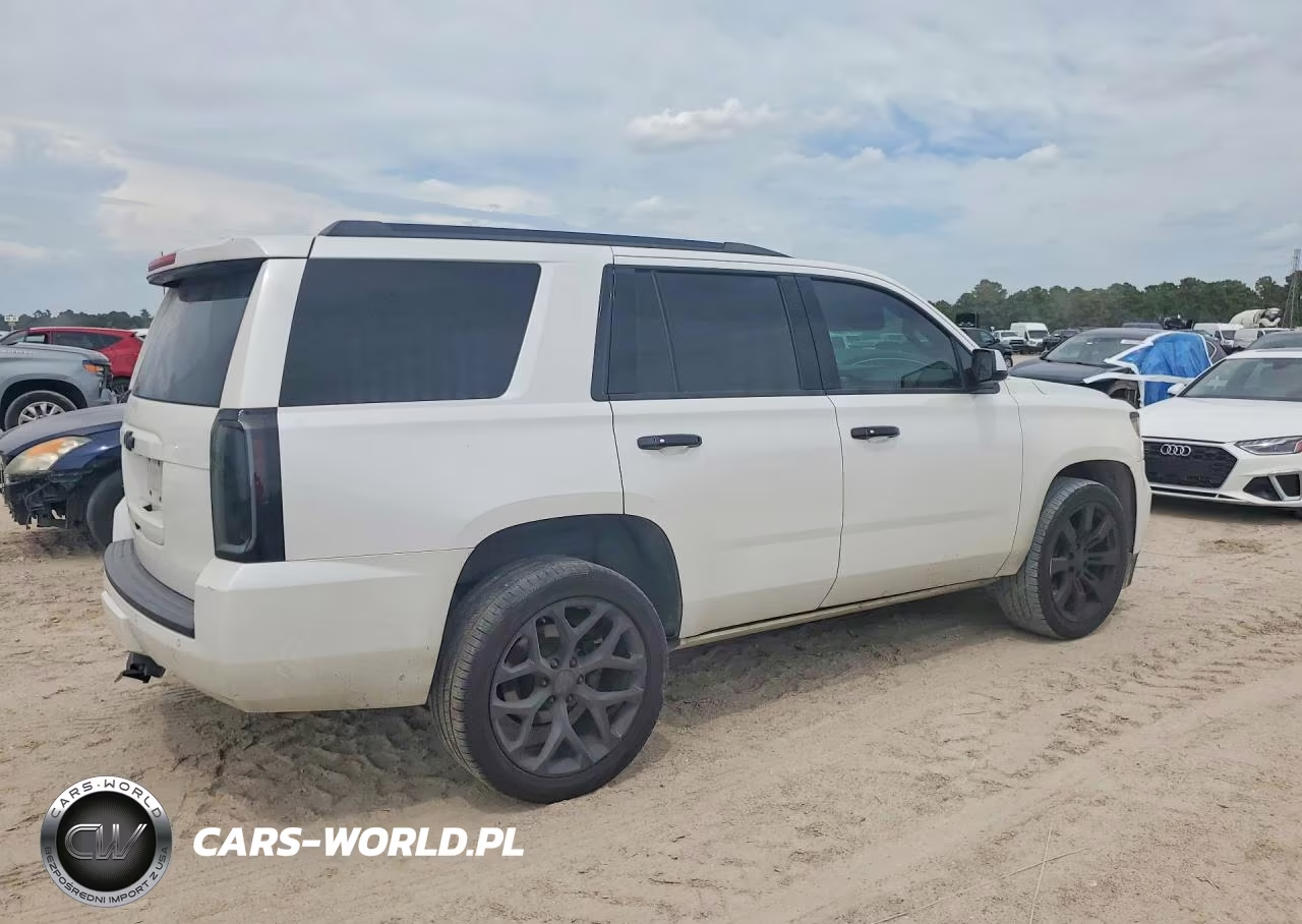 2017 Chevrolet Tahoe C1500 Lt VIN:1GNSCBKC2HR153691 - 3