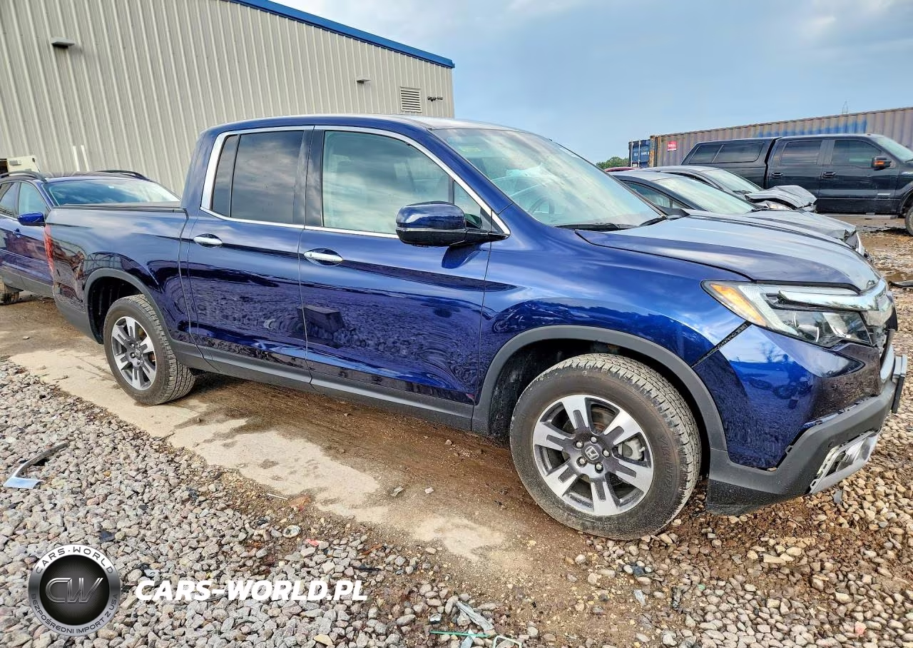 2018 Honda Ridgeline Rtl VIN:5FPYK3F70JB010699 - 4