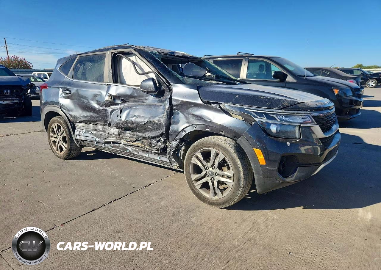 2022 Kia Seltos S VIN:KNDEU2AA0N7237180 - 4