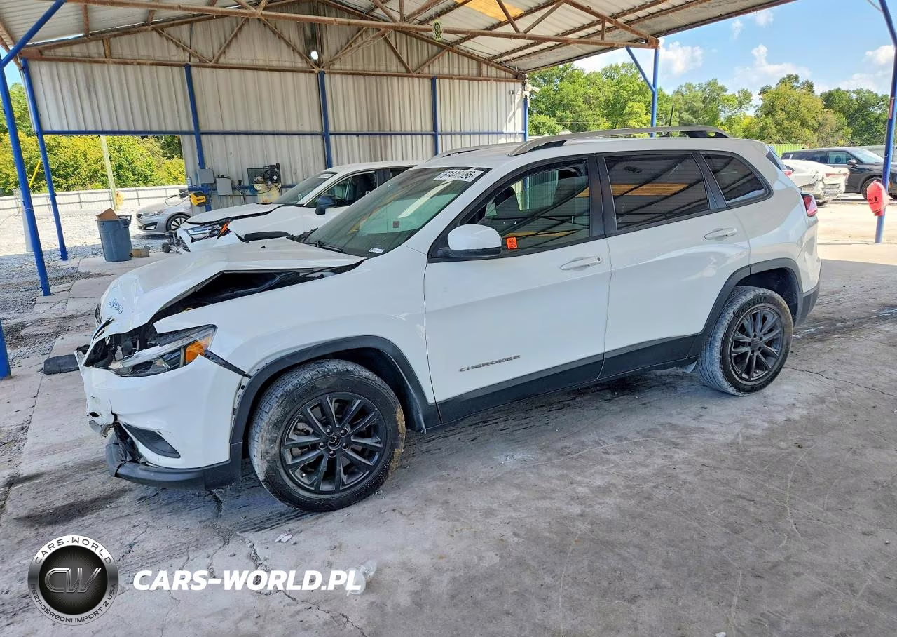 2021 Jeep Cherokee Latitude VIN:1C4PJLCB7MD134447 - 1