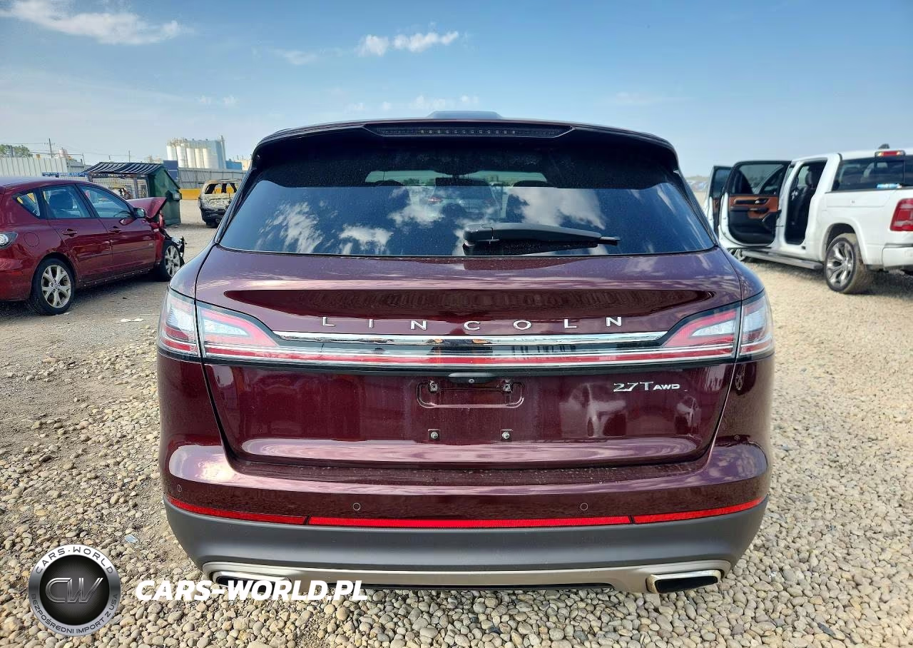 2019 Lincoln Nautilus Reserve VIN:2LMPJ8LP4KBL37355 - 6