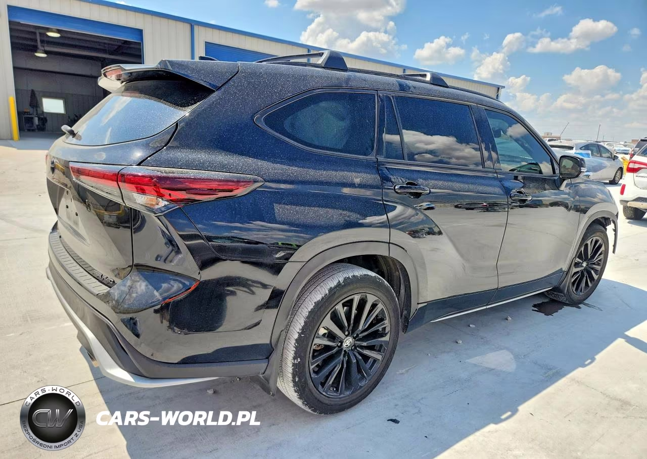 2025 Toyota Highlander Xse VIN:5TDKDRBH5SS582469 - 3
