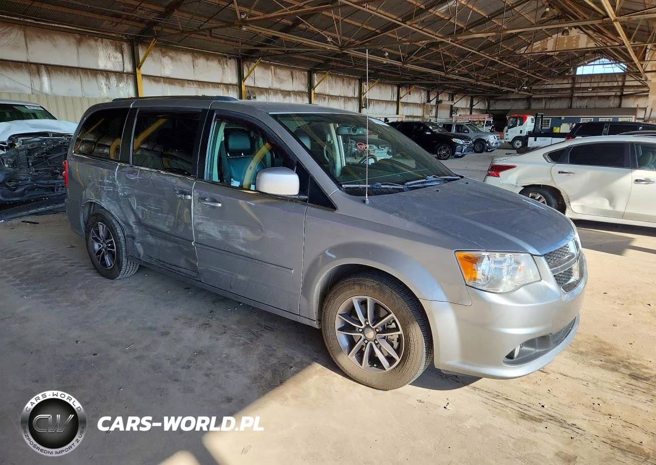 2017 Dodge Grand Caravan Sxt VIN:2C4RDGCG1HR774045 - 4