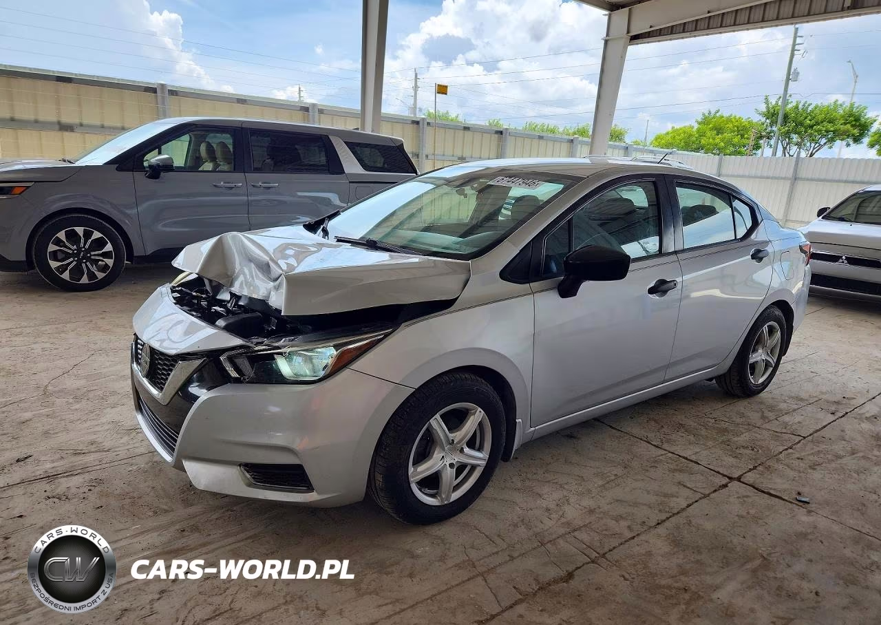 2020 Nissan Versa S – zdjęcie 1 z 12