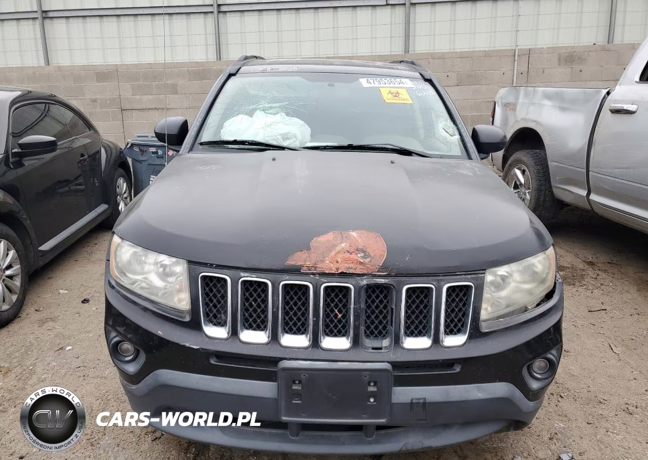2012 Jeep Compass Sport VIN:1C4NJDBB0CD576208 - 5