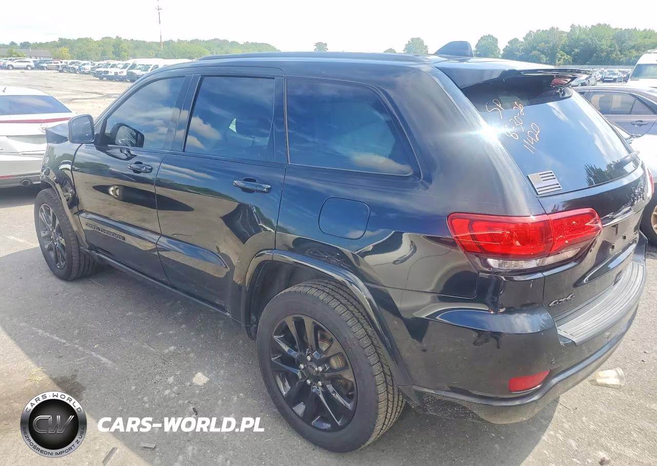 2019 Jeep Grand Cherokee Laredo VIN:1C4RJFAG2KC546853 - 2