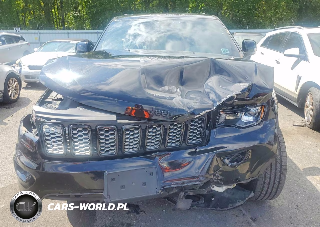 2019 Jeep Grand Cherokee Laredo VIN:1C4RJFAG2KC546853 - 5