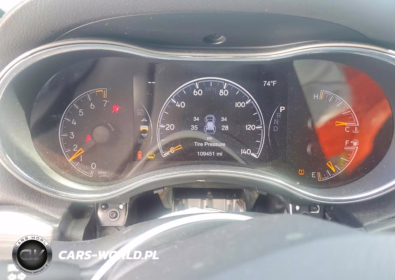 2019 Jeep Grand Cherokee Laredo VIN:1C4RJFAG2KC546853 - 9