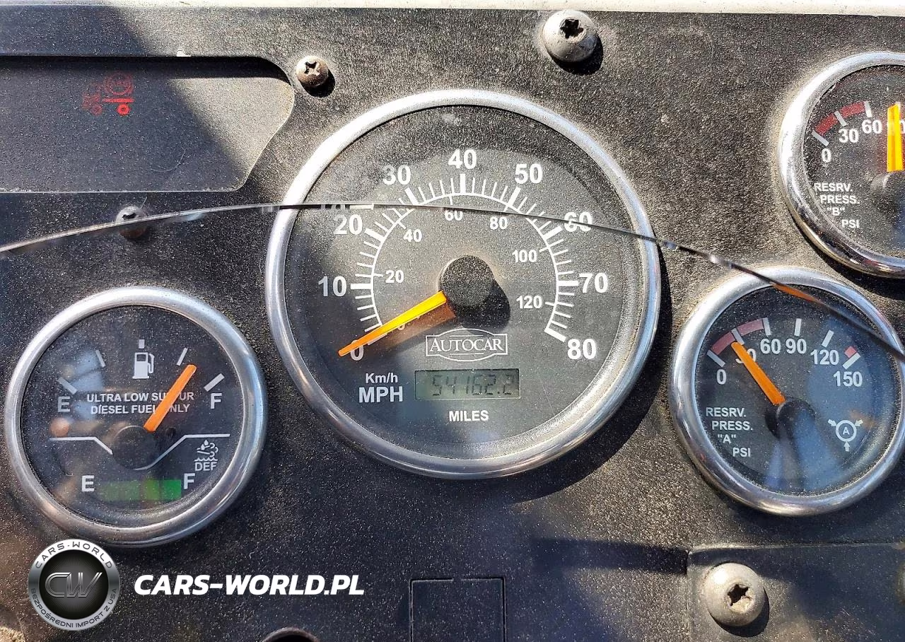 2017 Autocar Xspotter Yard Truck VIN:516H4GB20HH222088 - 9