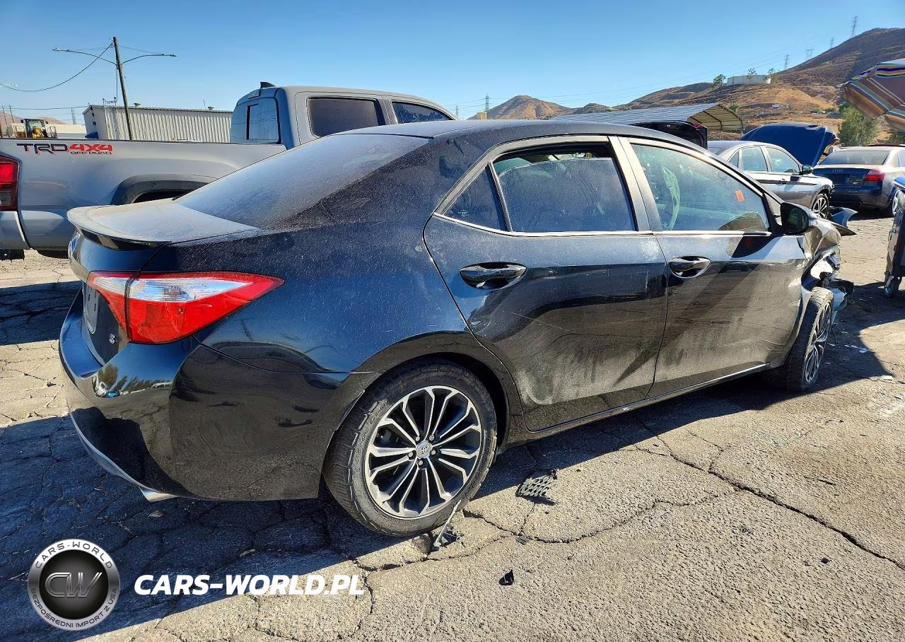 2015 Toyota Corolla S Plus VIN:5YFBURHE6FP188233 - 3
