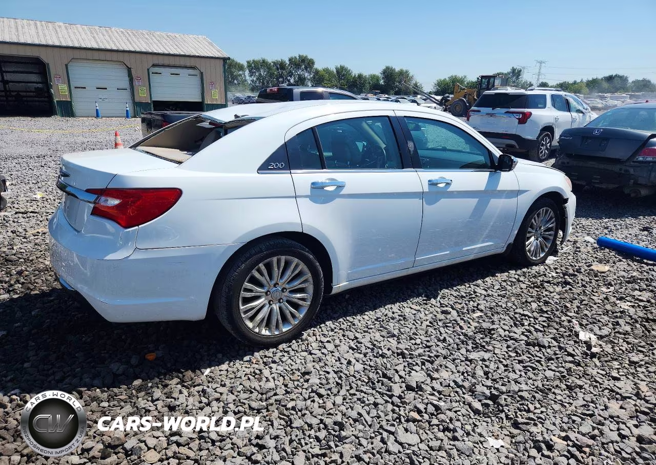 2012 Chrysler 200 Limited VIN:1C3CCBCG5CN304395 - 3