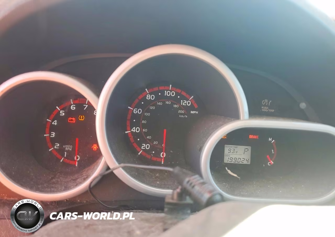 2010 Toyota Matrix Base VIN:2T1KU4EE2AC346423 - 9