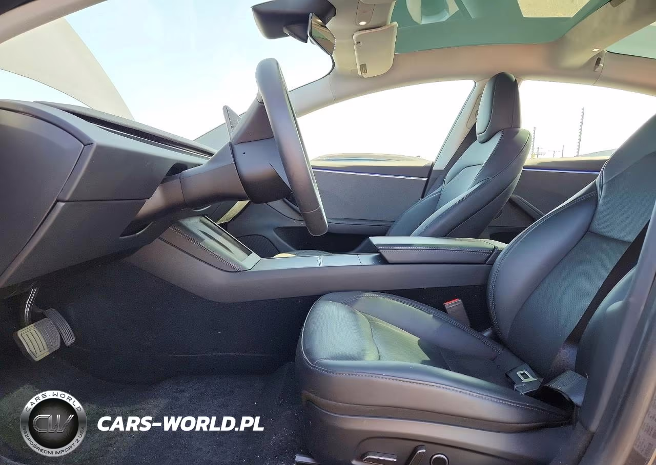 2025 Tesla Model 3 VIN:5YJ3E1EA6SF897495 - 7