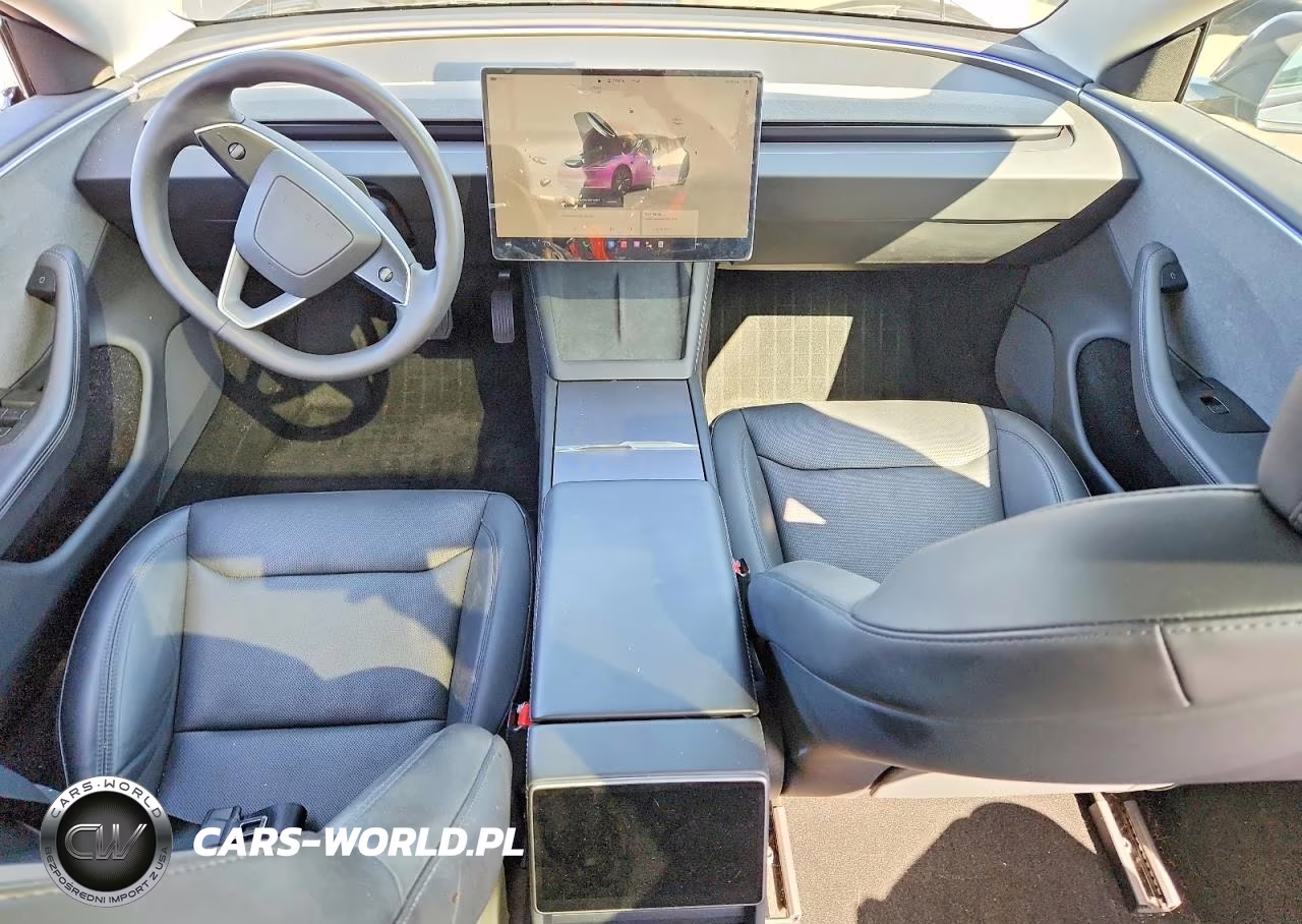 2025 Tesla Model 3 VIN:5YJ3E1EA6SF897495 - 8