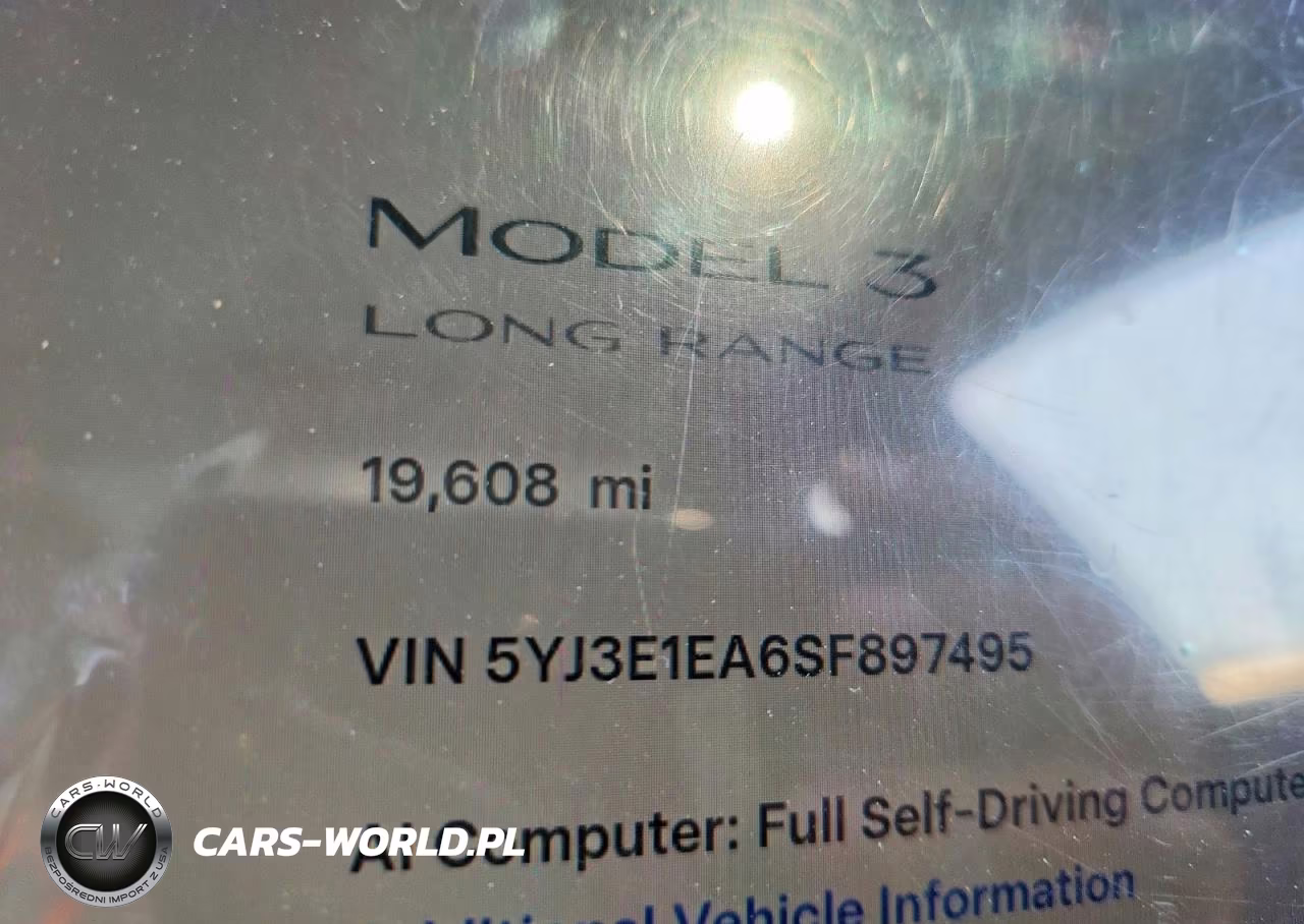 2025 Tesla Model 3 VIN:5YJ3E1EA6SF897495 - 9