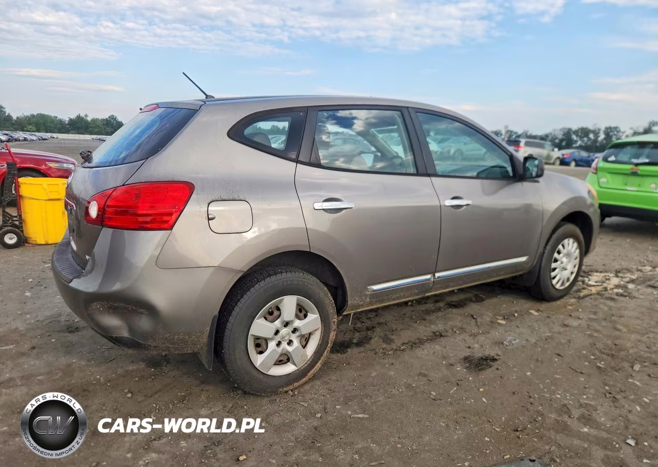 2014 Nissan Rogue Select S VIN:JN8AS5MV7EW712693 - 3
