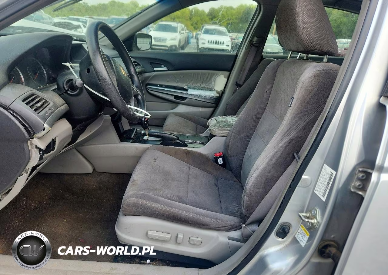 2008 Honda Accord Ex VIN:JHMCP267X8C009385 - 7