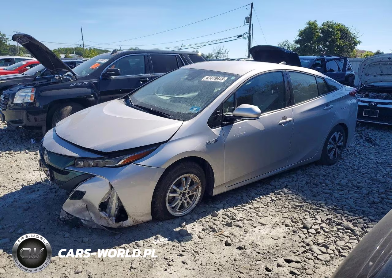 2018 Toyota Prius Prime Plus VIN:JTDKARFP6J3097767 - 1