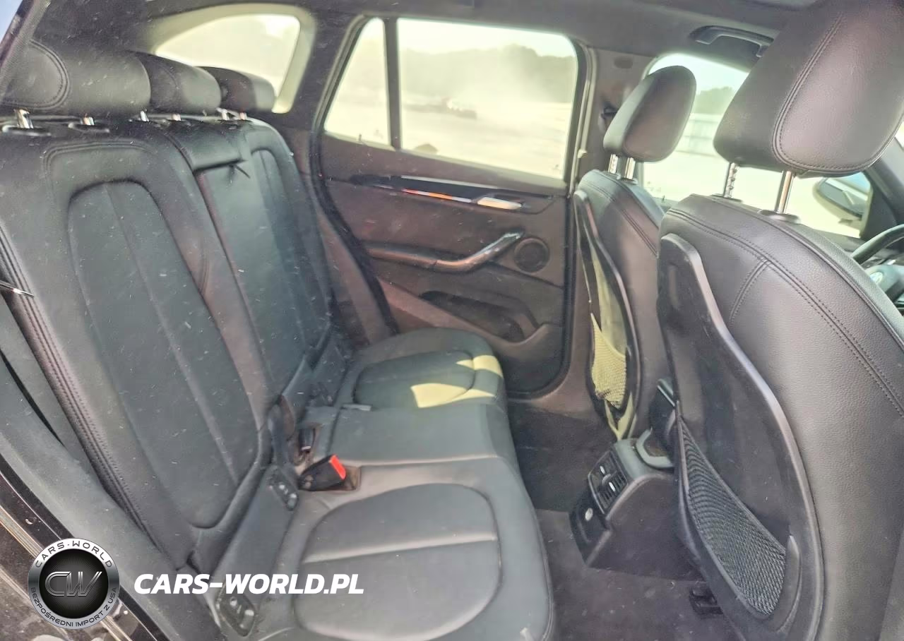 2017 BMW X1 xDrive28I VIN:WBXHT3C38H5F77199 - 11
