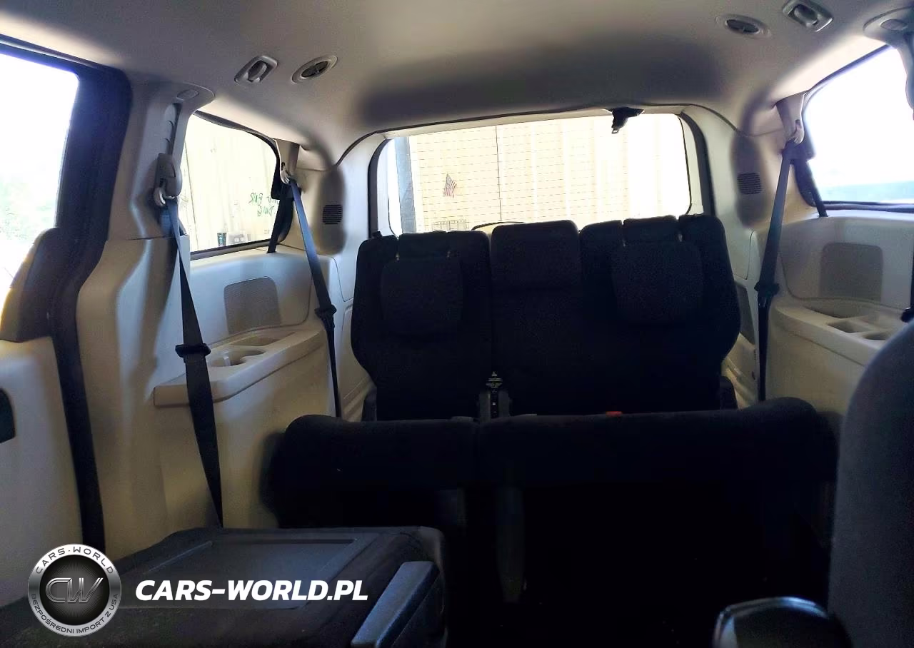 2012 Dodge Grand Caravan Sxt VIN:2C4RDGCG5CR179059 - 10