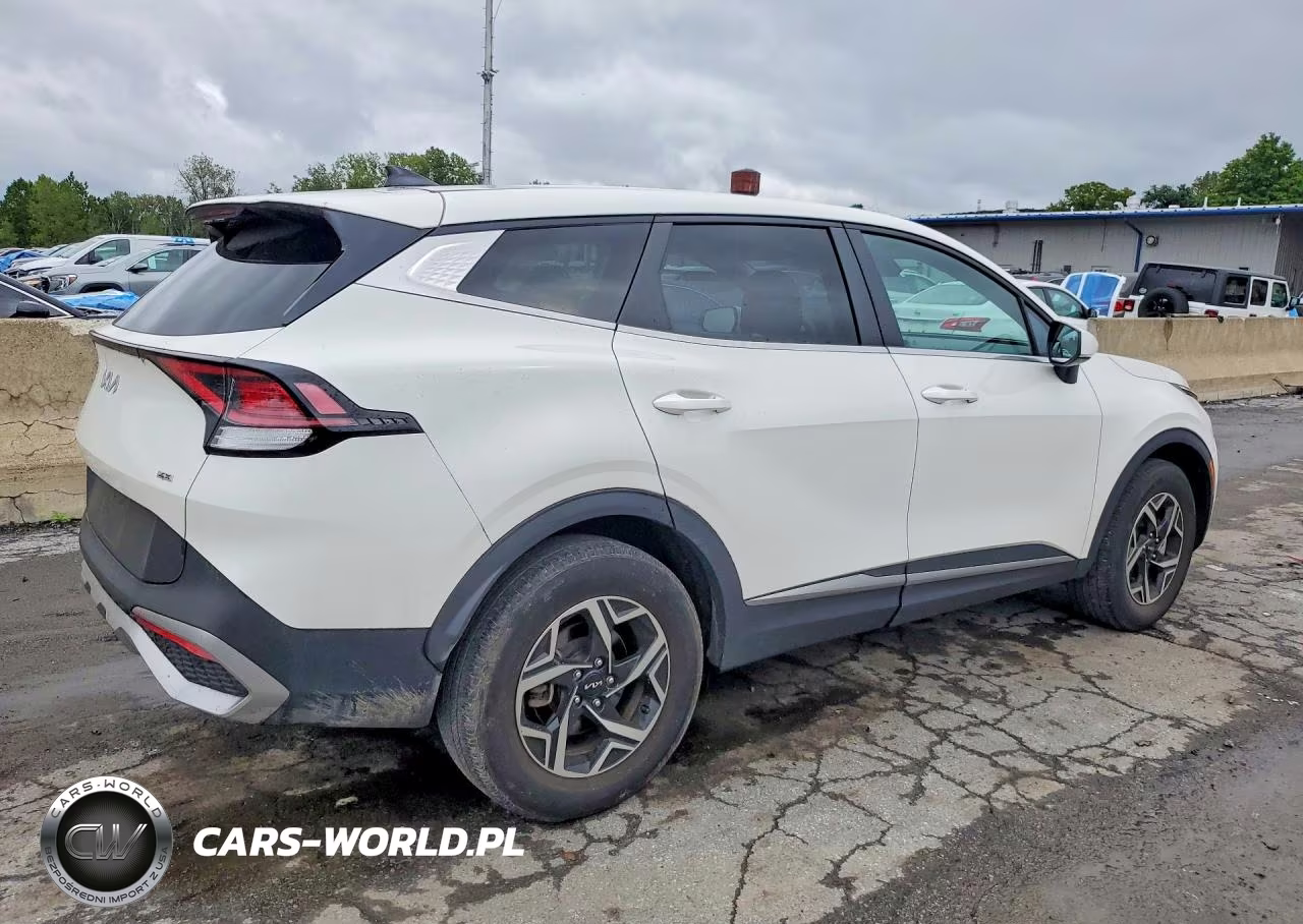 2024 Kia Sportage Lx VIN:KNDPUCDF6R7246512 - 3