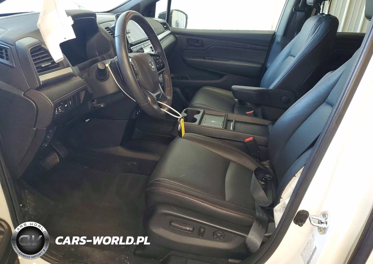 2026 Honda Odyssey Sport-L VIN:5FNRL6H73TB039044 - 7