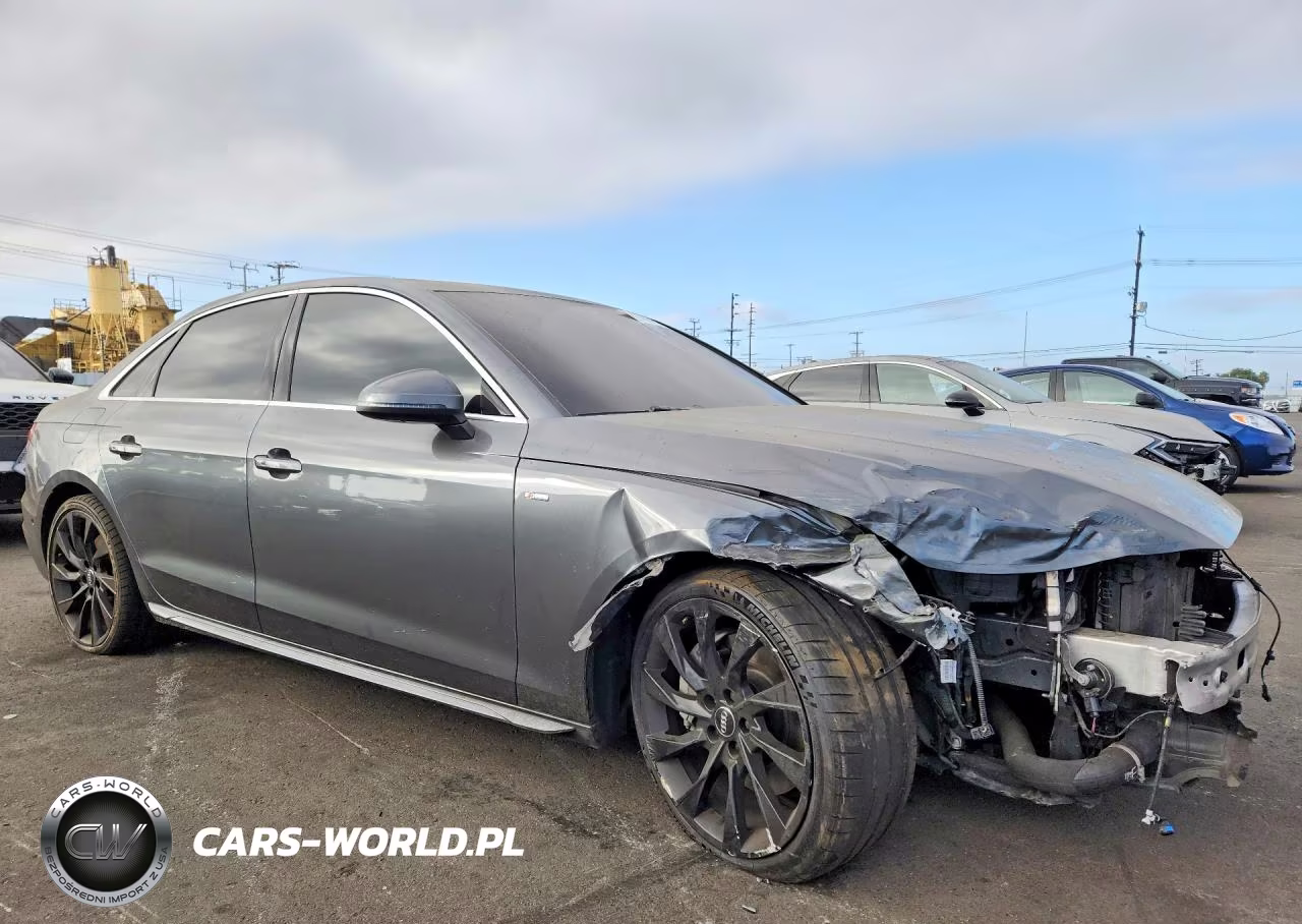 2020 Audi A4 Prestige VIN:WAUFNAF46LN003789 - 4